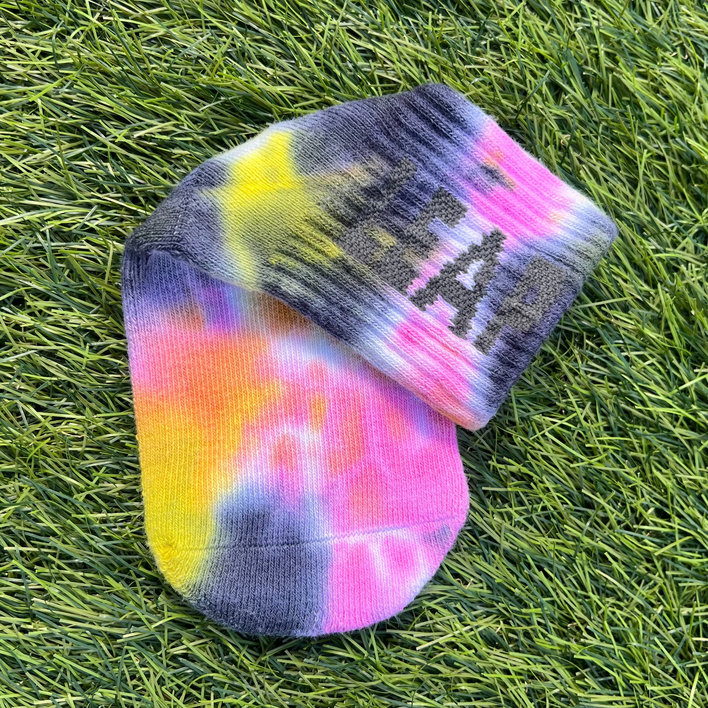 Toddler grip socks showing the LEAP logo.